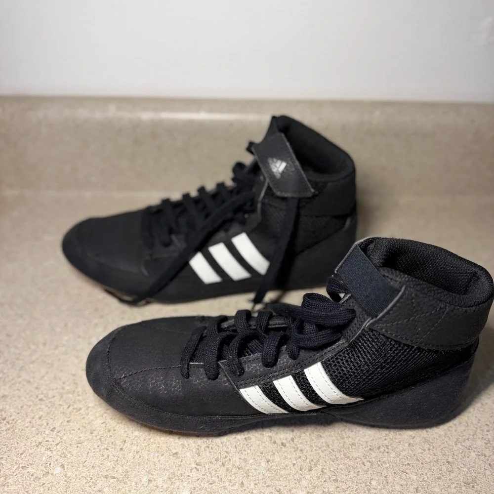 Adidas HVC 2 Wrestling Shoes Black White Gum AQ3327 Kids Youth Size 5